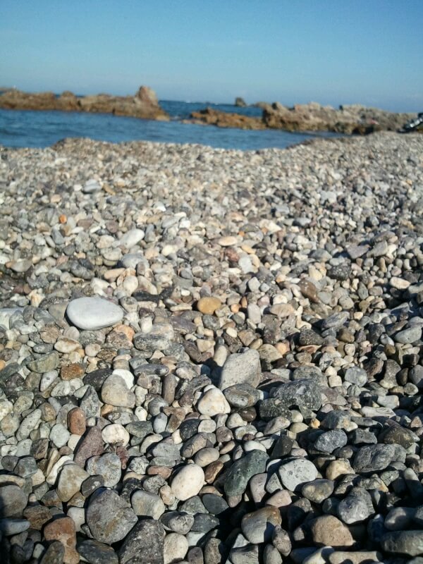 문무 대왕릉이 있는 바다 풍경