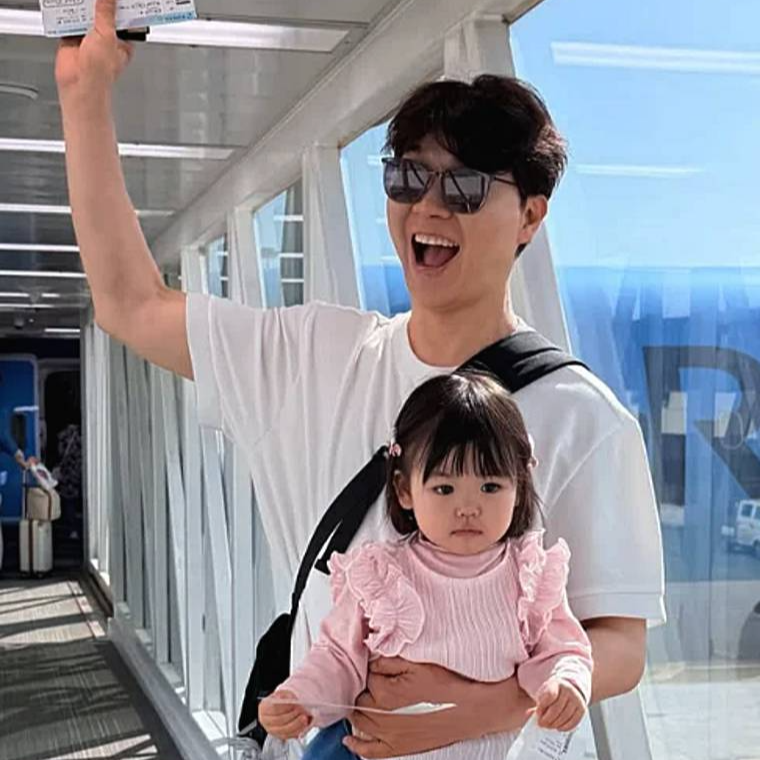 방송인-박수홍-아내-김다예-딸-재이