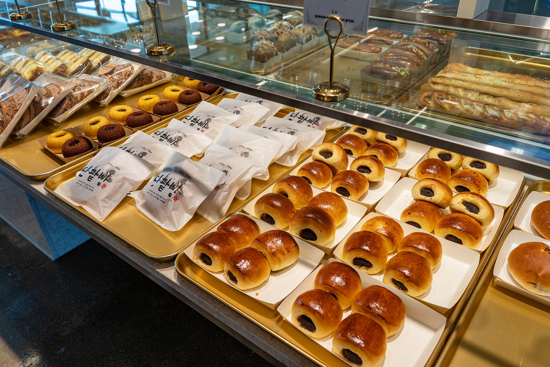 소석200도 베이커리 진열대