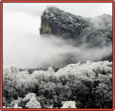 장가계-눈-내린-겨울-천문산