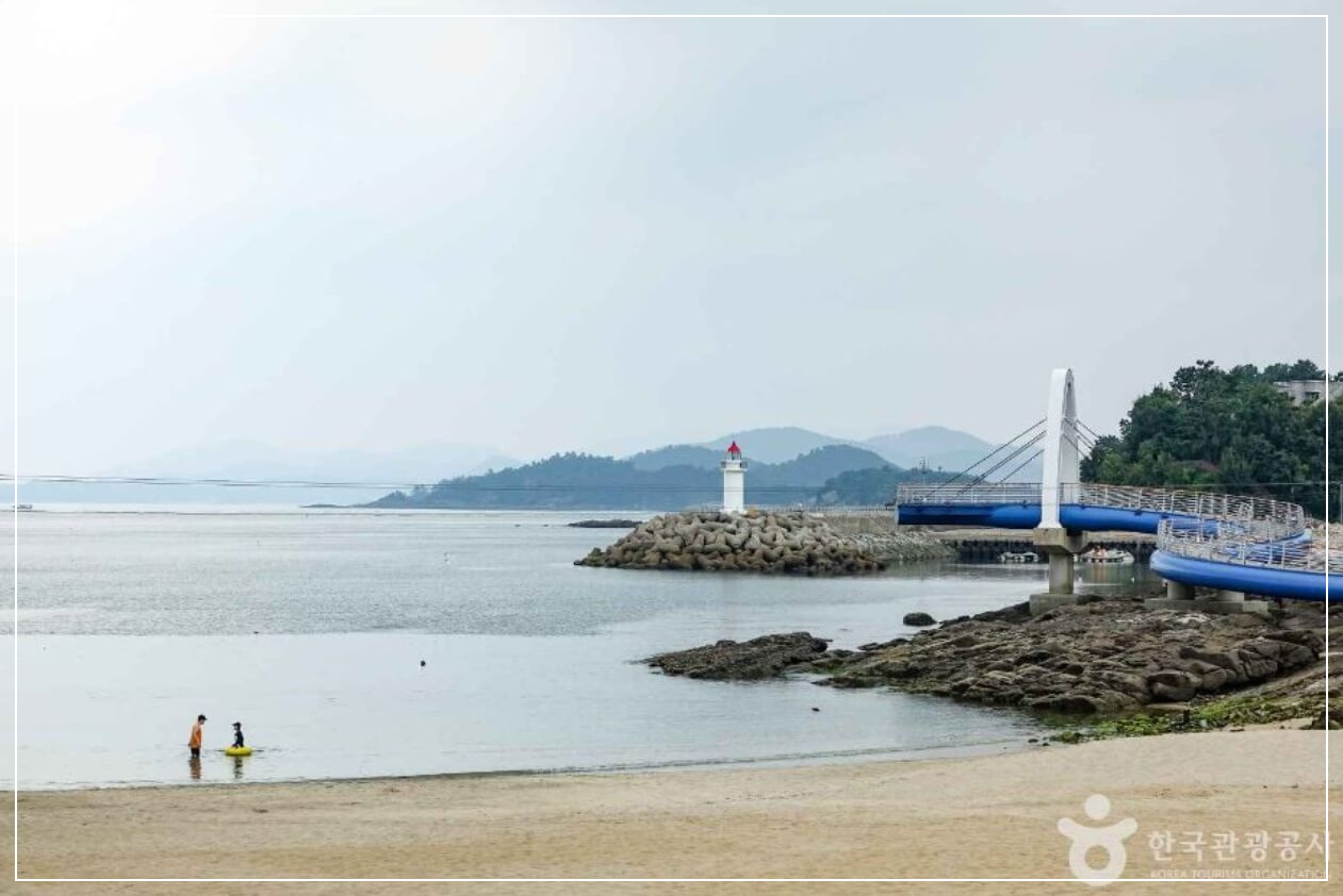 사천 가볼만한곳 베스트10 남일대해수욕장 (코끼리바위)