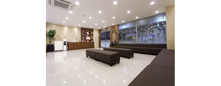 포천시 근처 안과 추천 전문병원 유명한곳 잘하는곳 | 진료 가격 비용 후기 수술 치료 노안 백내장 녹내장 -
열린안과의원
포천시 안과