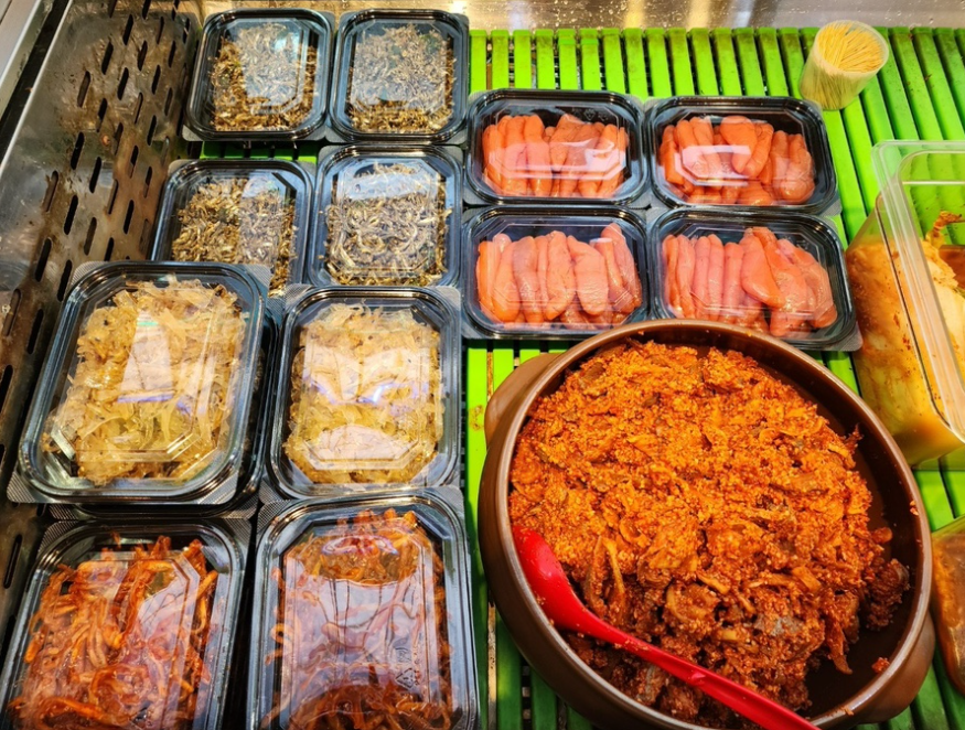 6시내고향 수제순대 가자미무침 강원도 동해 묵호순대