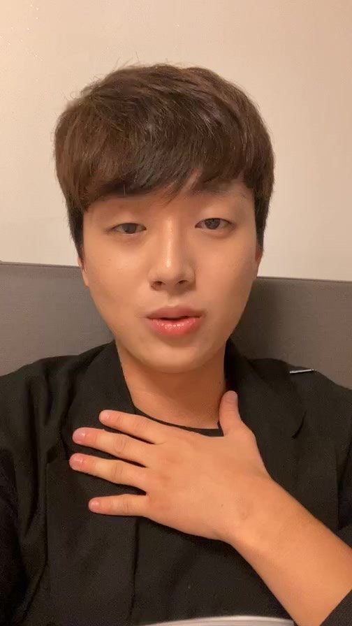 이찬원 나이, 콘서트, 팬카페, 키, 몸무게, 고향, 가족, 노래 학력 이찬원의 선물