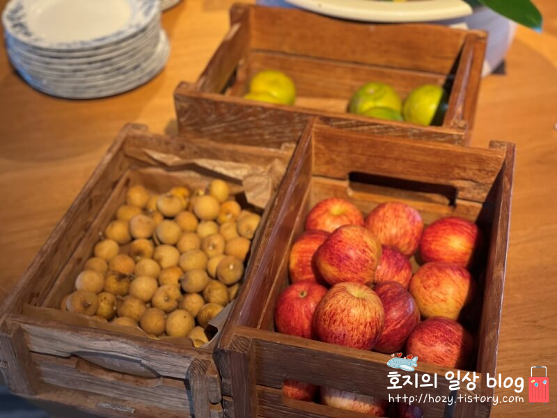 방콕 메리어트 마르퀴스 퀸즈파크 클럽라운지 과일