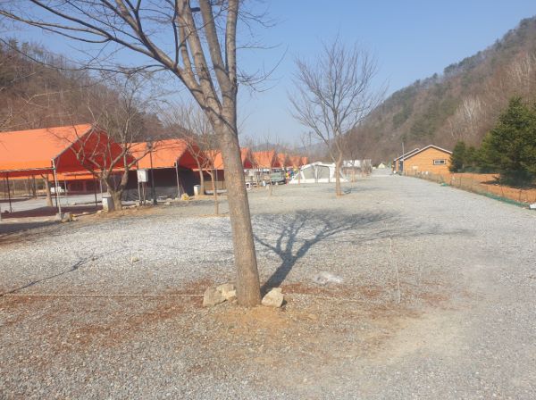 한울오토캠핑장_주간전경