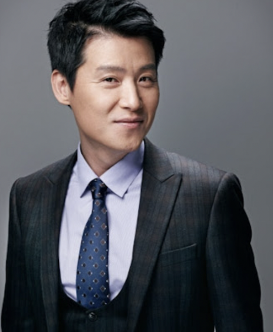 가수 이현우
