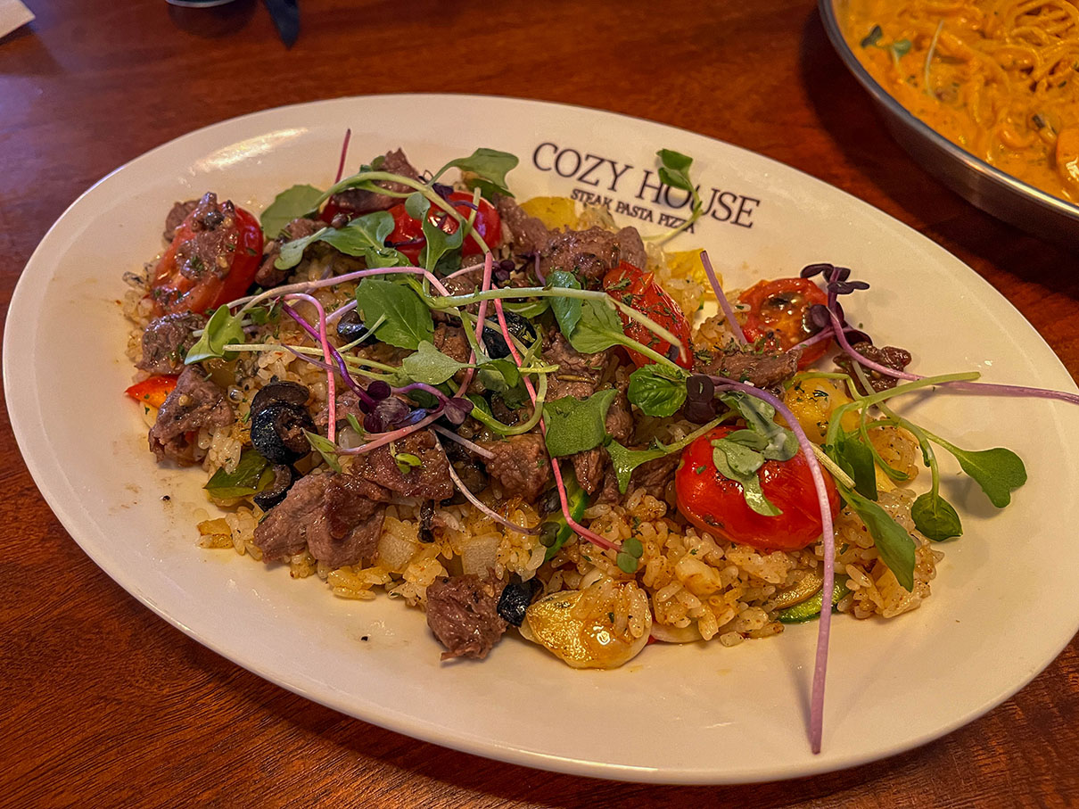 부산 북구 덕천동 코지하우스 큐브 스테이크 필라프