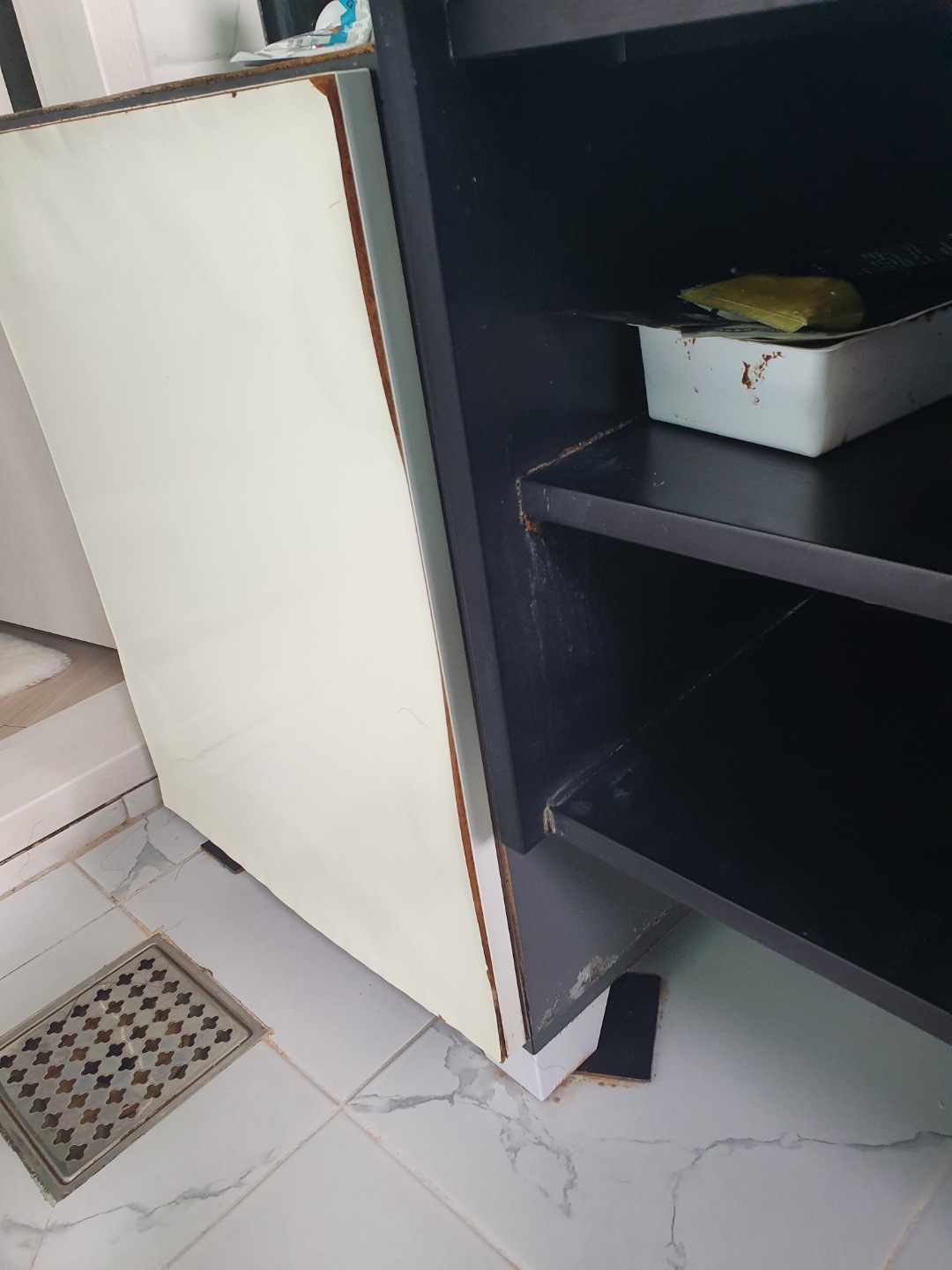 기존-목재-수납장-3