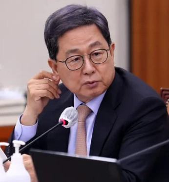 이달곤 총선 지역구 불출마 이유