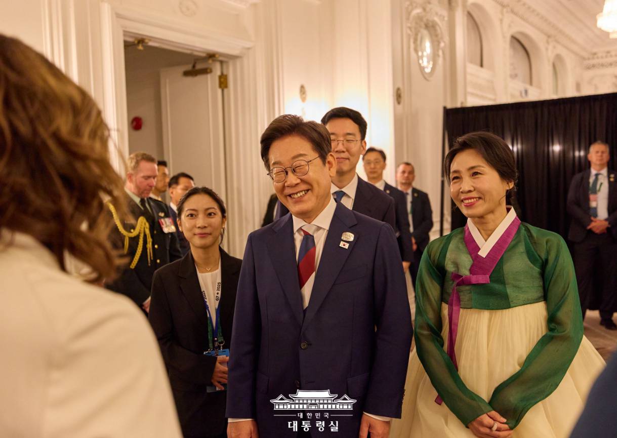 김혜경 여사 프로필, 영부인 나이, 가족, 키 , 종교, 학력