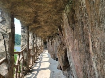 울진 성류굴 입구 사진