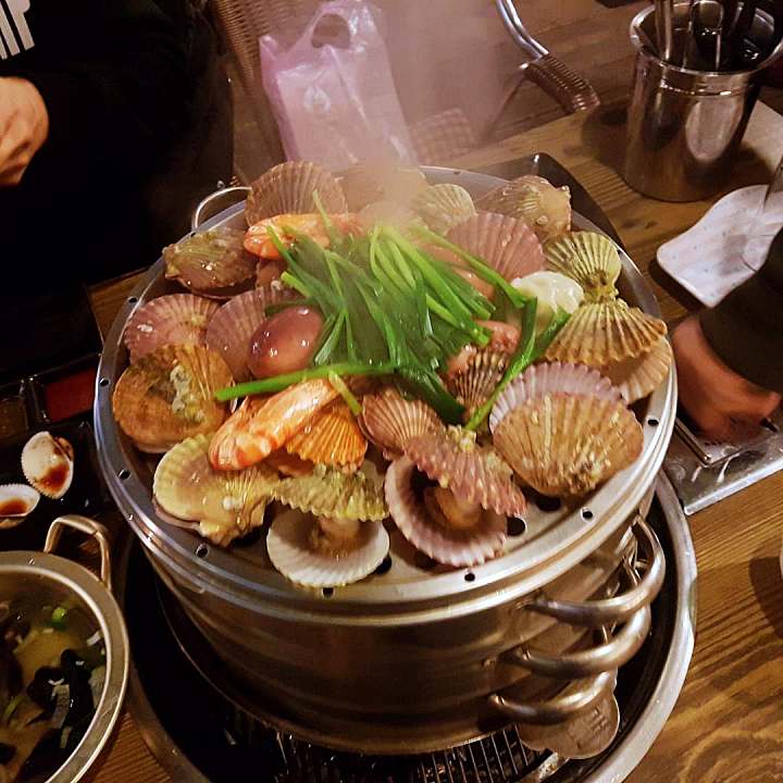 거제 거제도 맛집 추천 생방송투데이 청정 남해바다를 겹겹이 새조개 샤브샤브 코끼리조개 회 4단 해물찜 오늘방송 자족식당