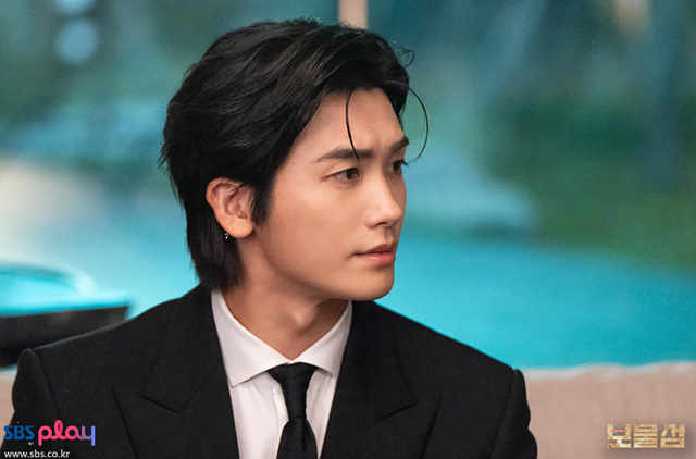 보물섬 ott 몇부작 인물관계도 여은남 원작 재방송 박형식 홍화연