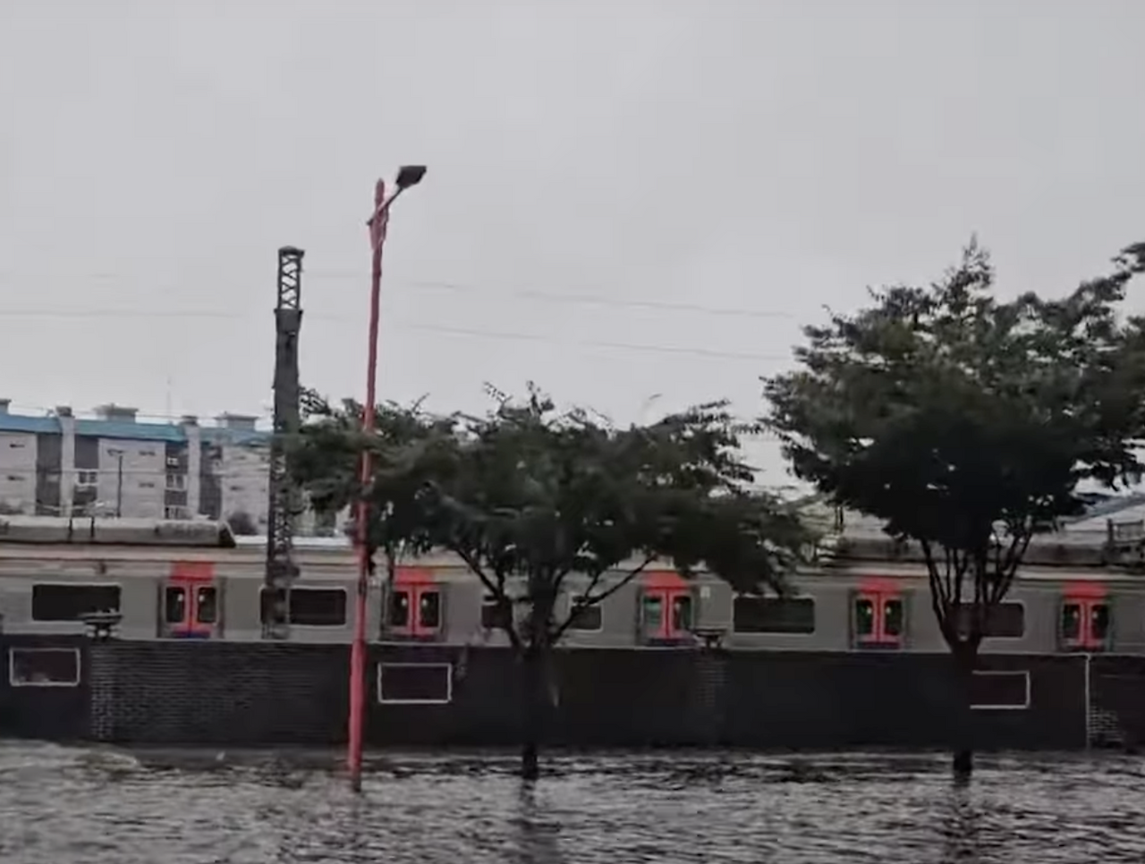 14일 오전까지 폭우 지속 전망