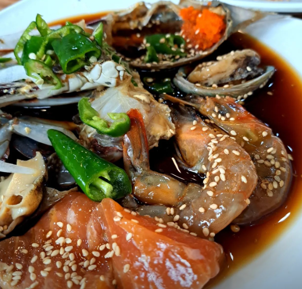 본가진미간장게장 대표 메뉴