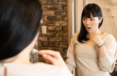 치아의 신경이 죽었는지 스스로 확인하는 방법