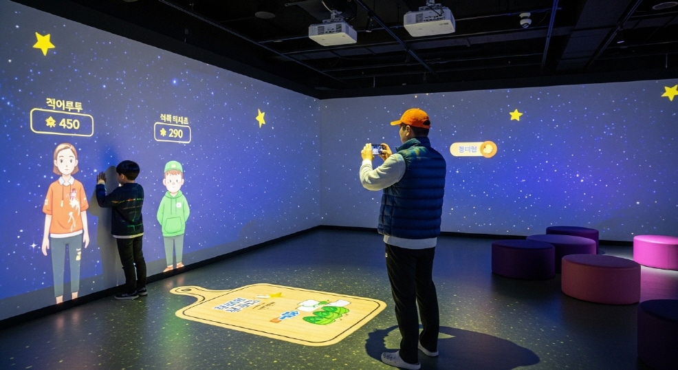 인터랙티브 콘텐츠를 터치하는 어린이, 단양여행