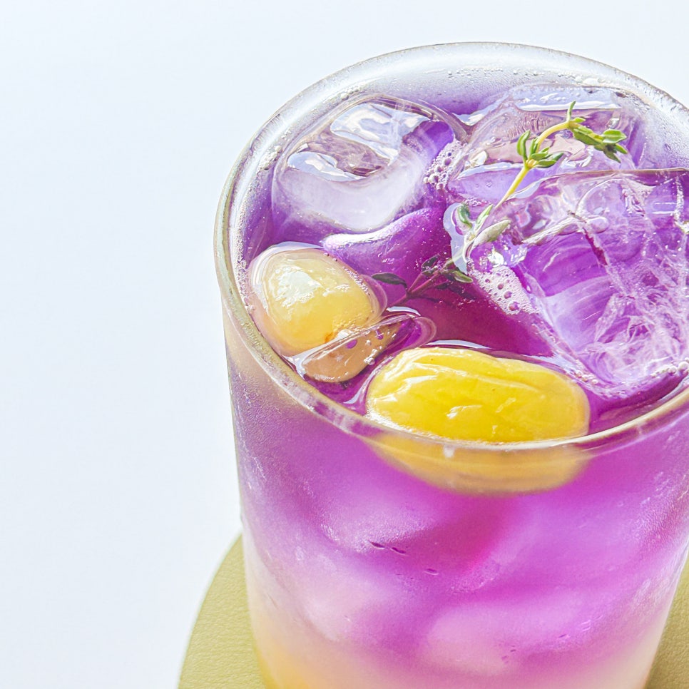 보랏빛-샤인머스켓에이드