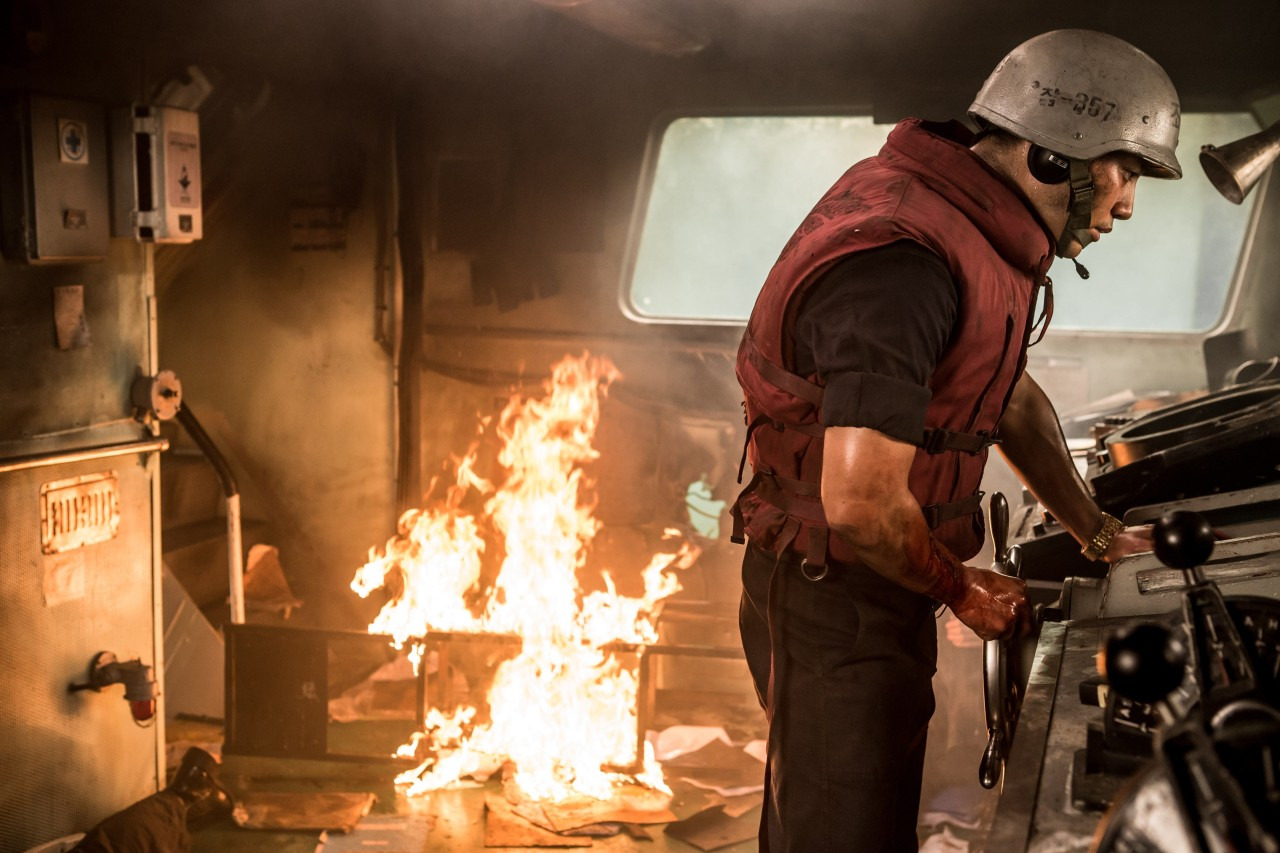 바다 위 진실, 청춘의 희생, 우리가 잊지 말아야 할 전쟁 — 영화 '연평해전' 다시 보기
