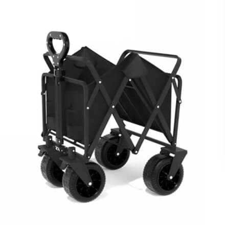 캠핑용 웨건 카트 접는 중