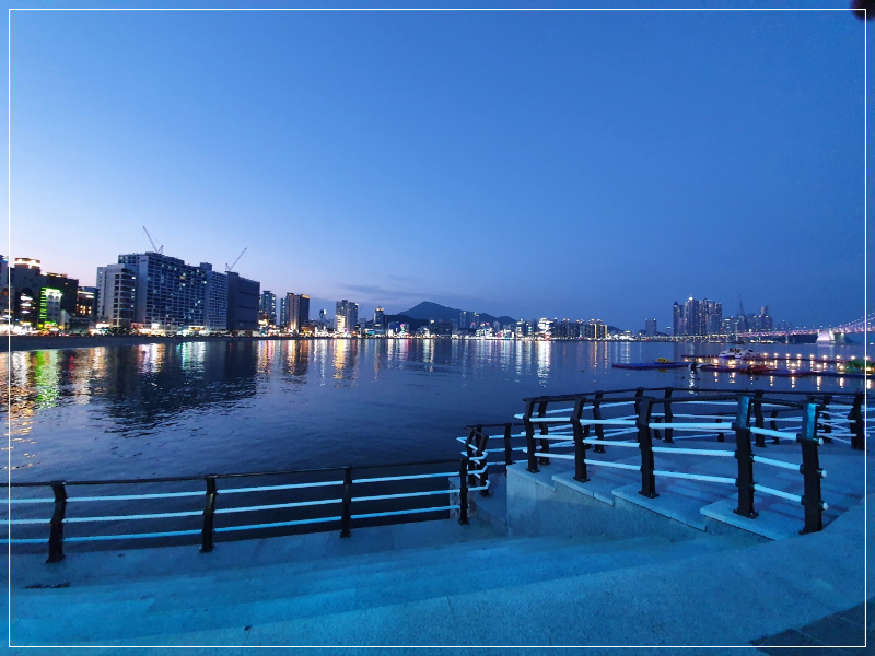 삼익비치 바닷가길 테크 이미지