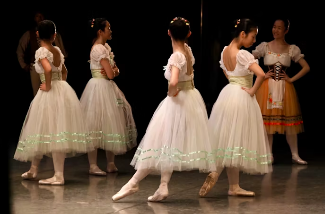 일상 속에서 즐기는 왈츠 우아함을 삶에 더하는 방법