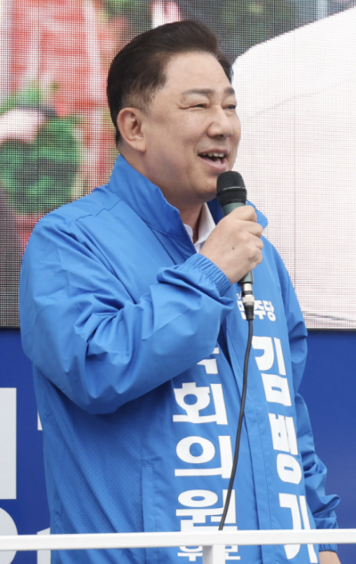김병기 의원 프로필 : 신임 원내대표 당선, 홍장원 차장 지지, 아들 국정원 의혹까지