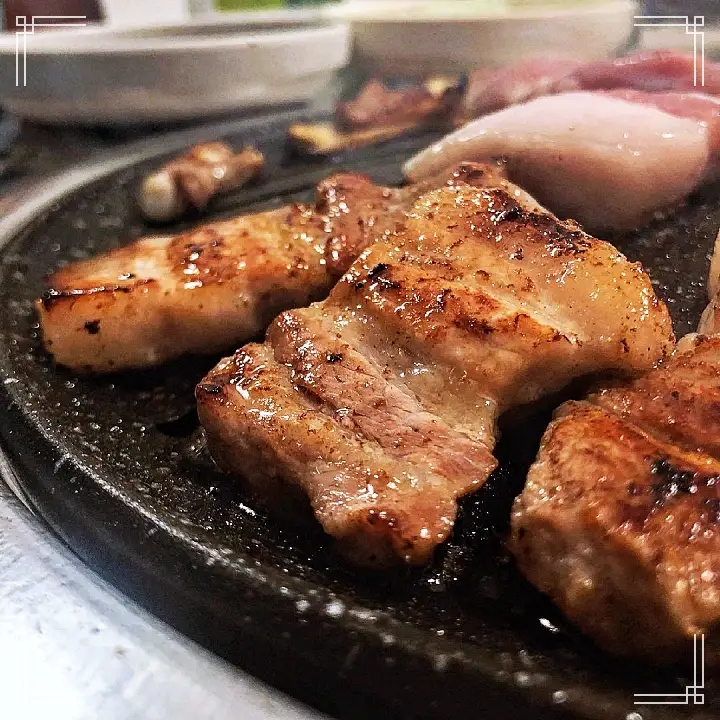 토요일은 밥이좋아 군포 당동 된장박이 삼겹살 맛집 생삼겹 통삼겹 된장에 넣어 숙성 나만 알고싶은 현지인 추천 토밥 좋아 방송정보