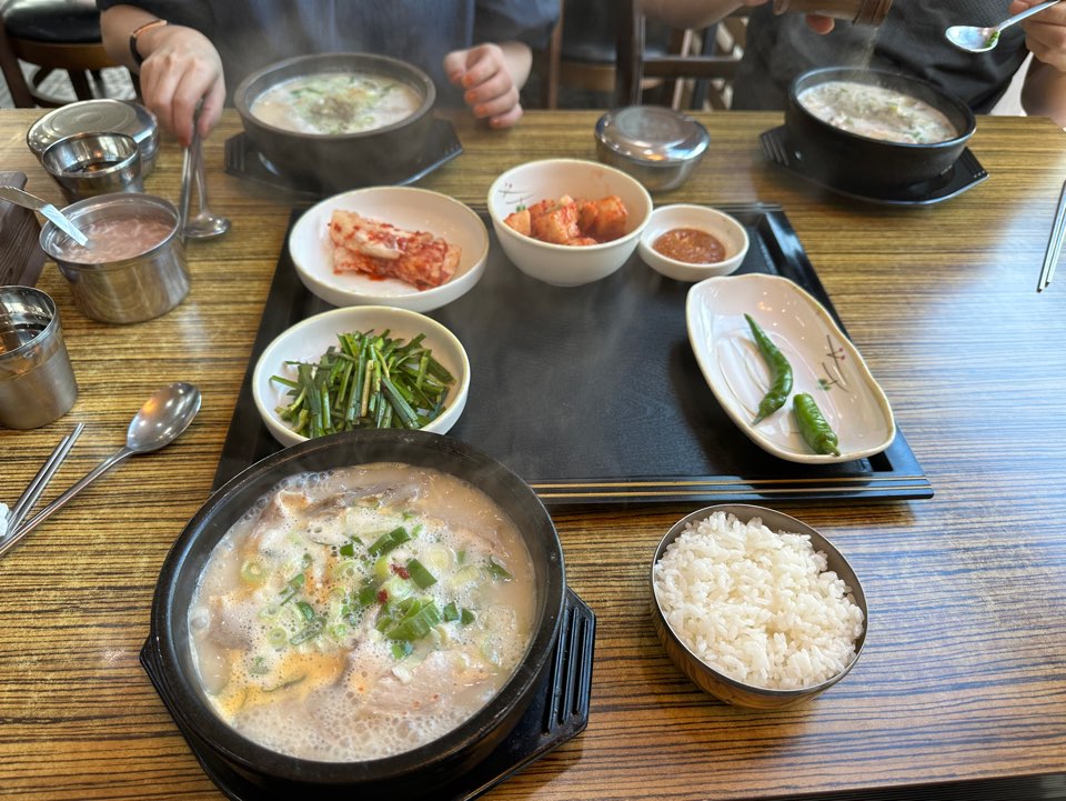 필자가 주문한 음식들