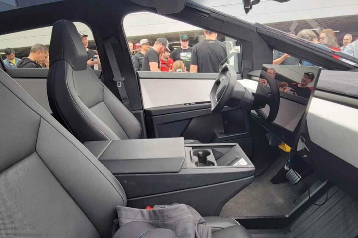 테슬라 사이버트럭