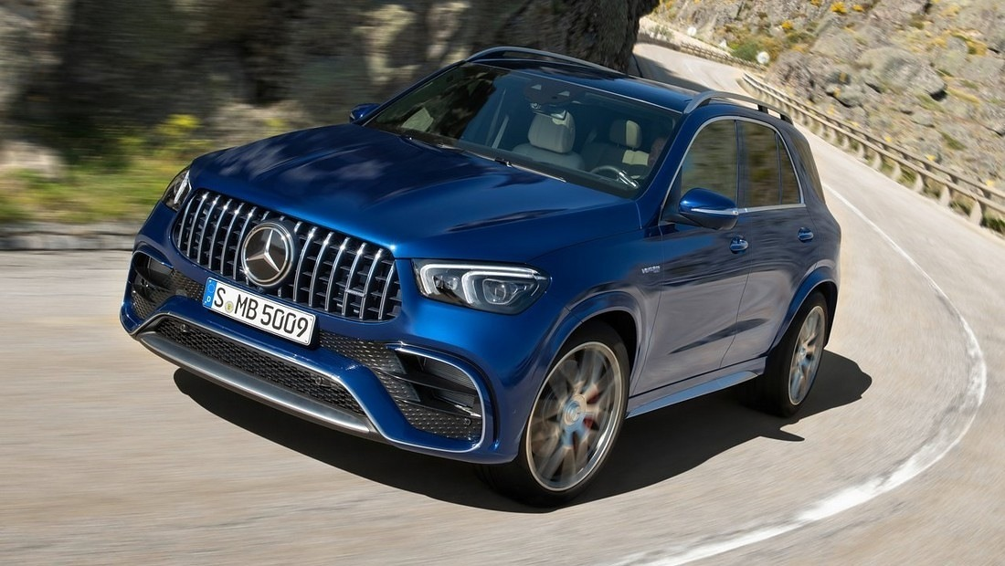 벤츠 GLE 53 AMG, BMW X5 M