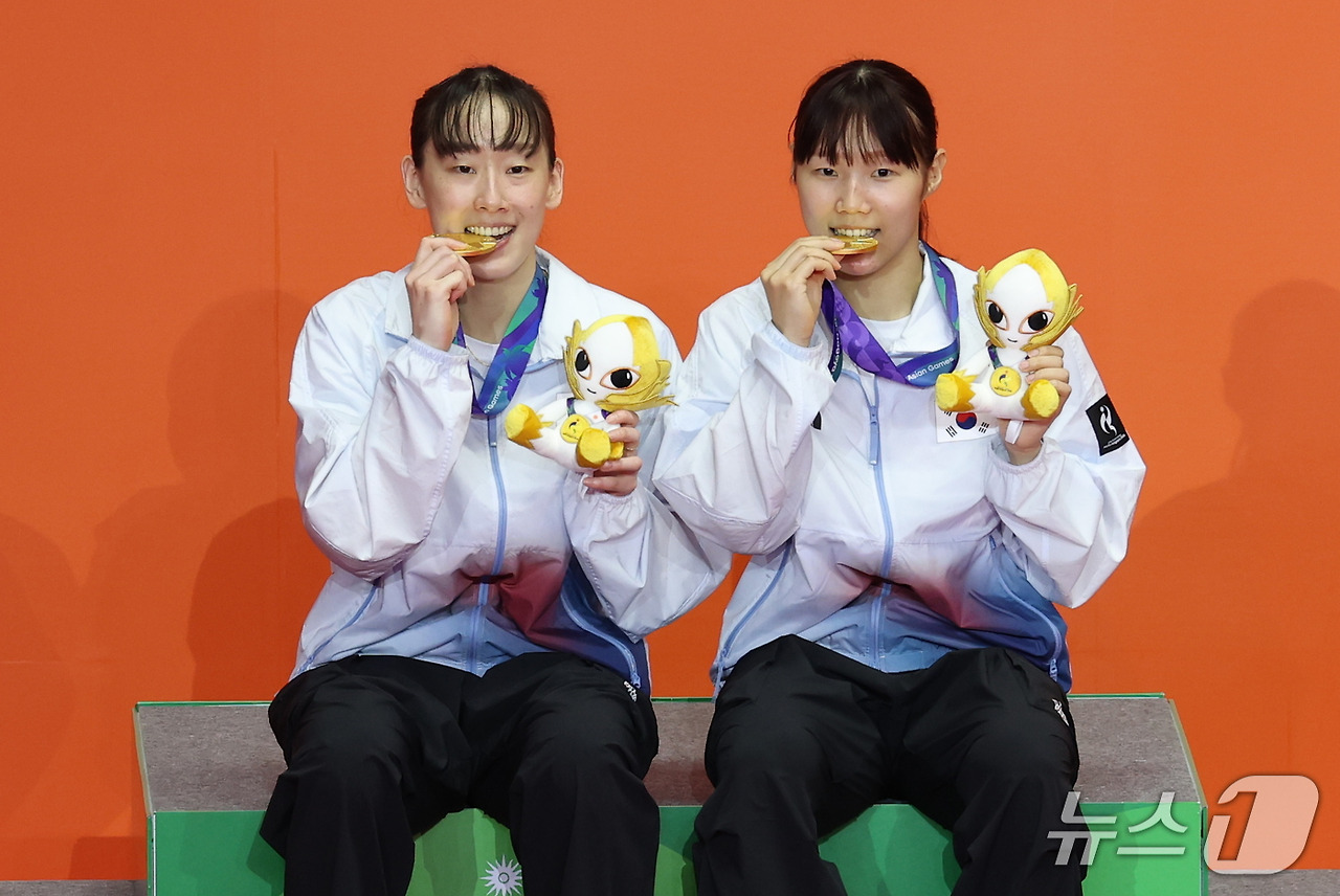 이소희 백하나 한국 배드민턴 여자복식 우승 기록 관련 사진 5