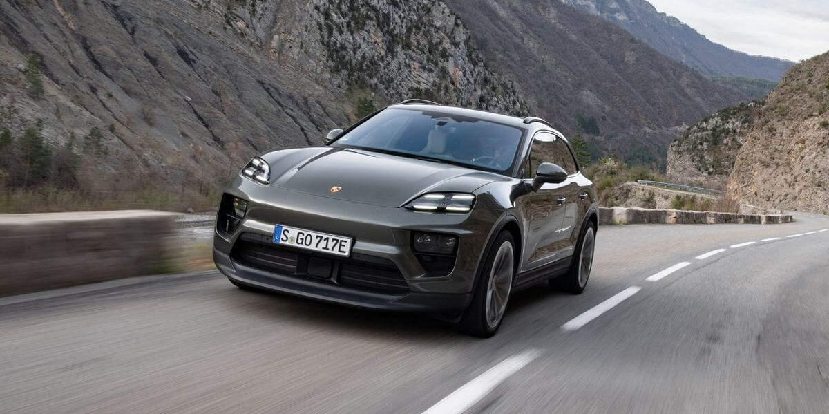 2024 포르쉐 마칸 EV