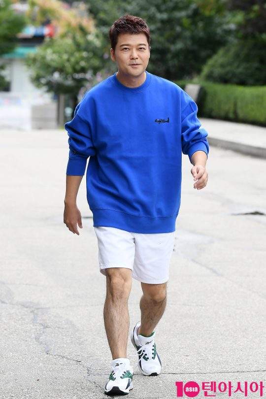 전현무 프로필