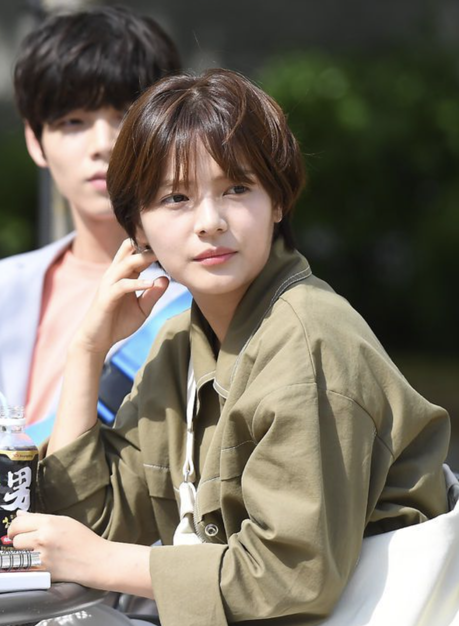 송유정 작품 활동