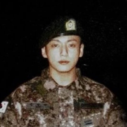 육군-정국