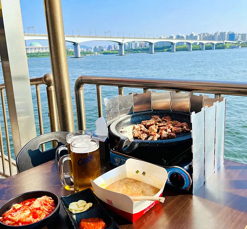 소문의맛집 우리들의 차차차 배윤정 삼겹살, 목살, 소고기 등심, 훈제오리 맛있는 식당 마포 한강 합정 잠두봉선착장 맛집 위치 메뉴 가격 정보