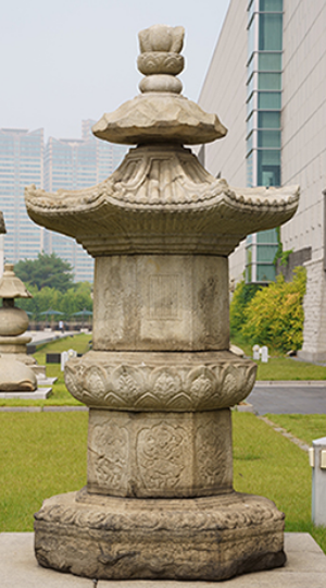 서울_국립중앙박물관_탑