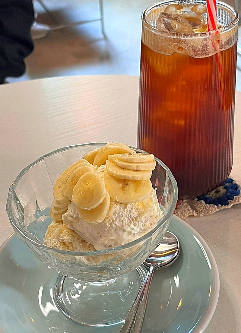 마포 합정 빵집 카페 '핌피'