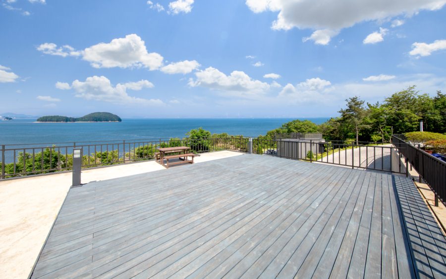 무의도 섬뜰아래 캠핑장 소개