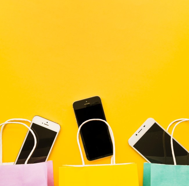 핸드폰 꺼내는 사진