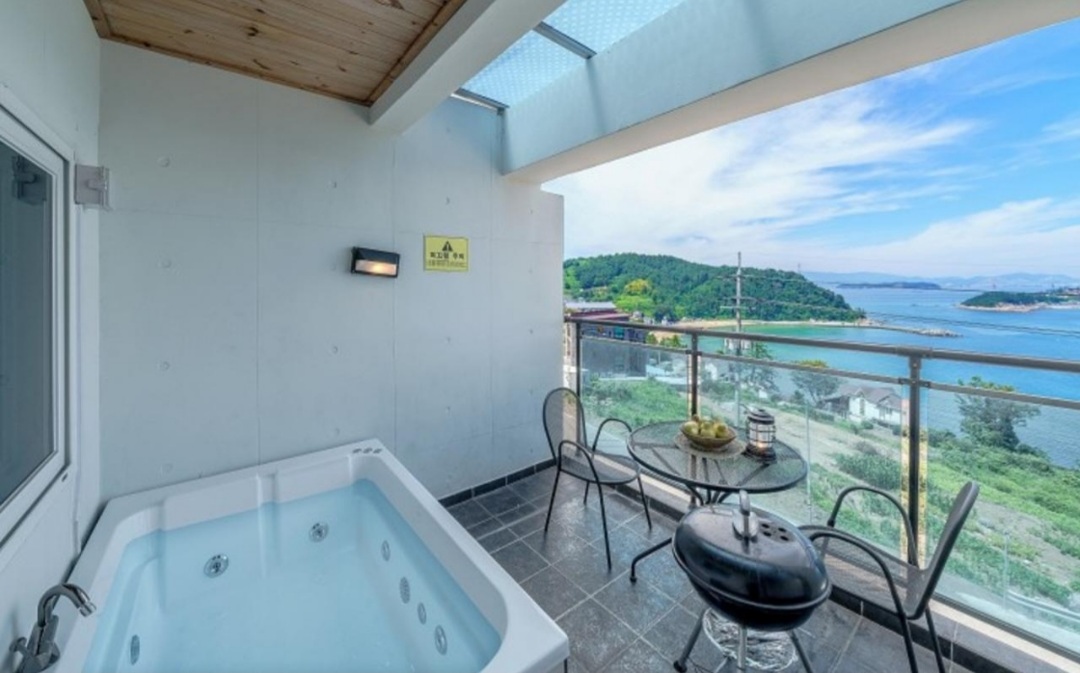 거제 하와유 풀빌라 301호 스파