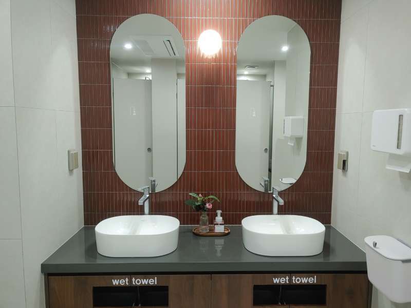 디에이엘 캡슐호텔