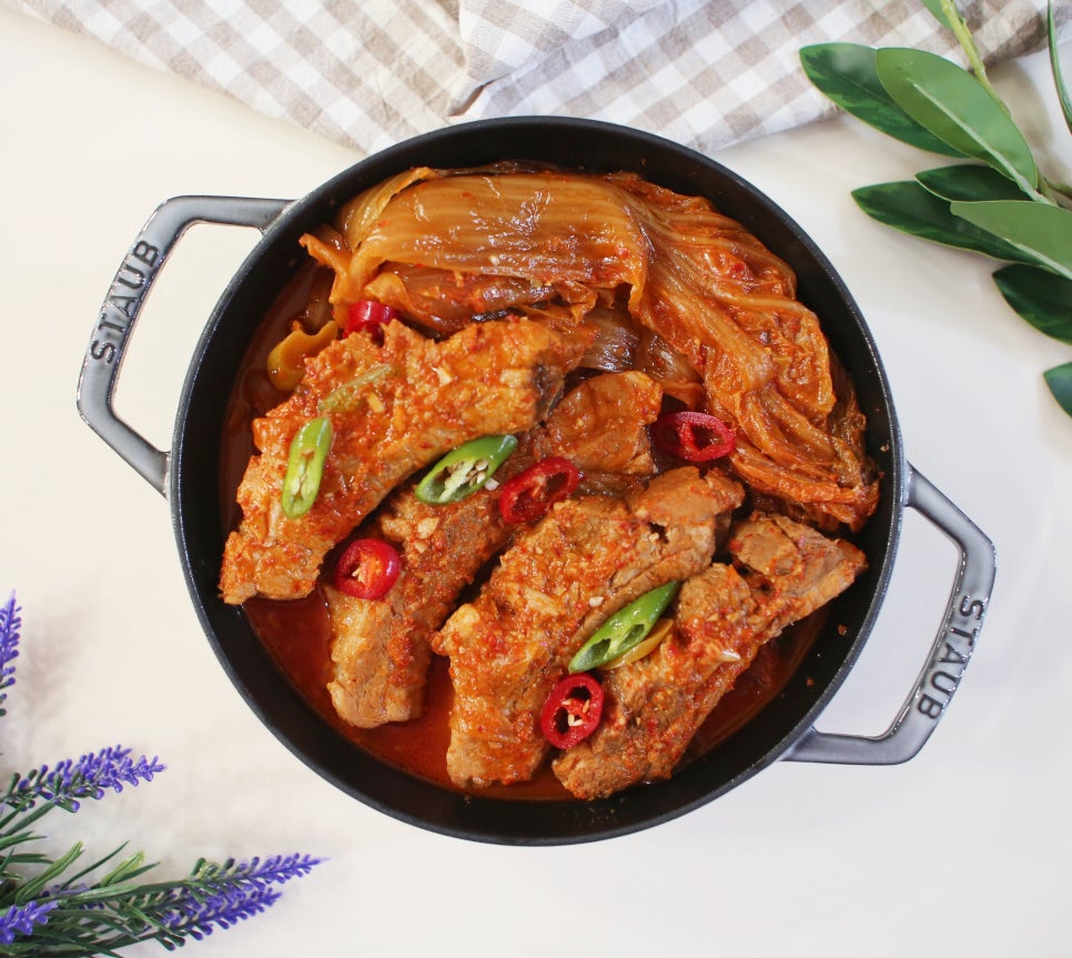 등갈비 김치찜