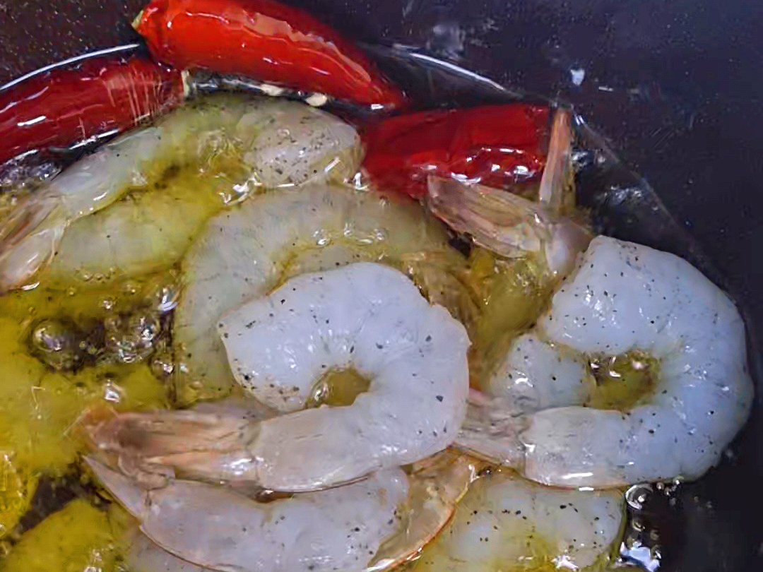 달콤함이 2배! 고구마 새우 감바스 만들기 레시피