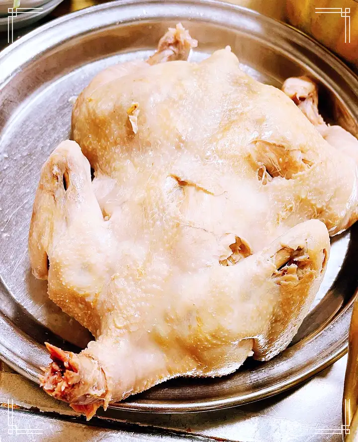 생방송오늘저녁 을지로 힙지로 충무로 닭한마리 백숙 백반 칼국수 악뮤 악동 뮤지션 이찬혁 단골 맛집 추천