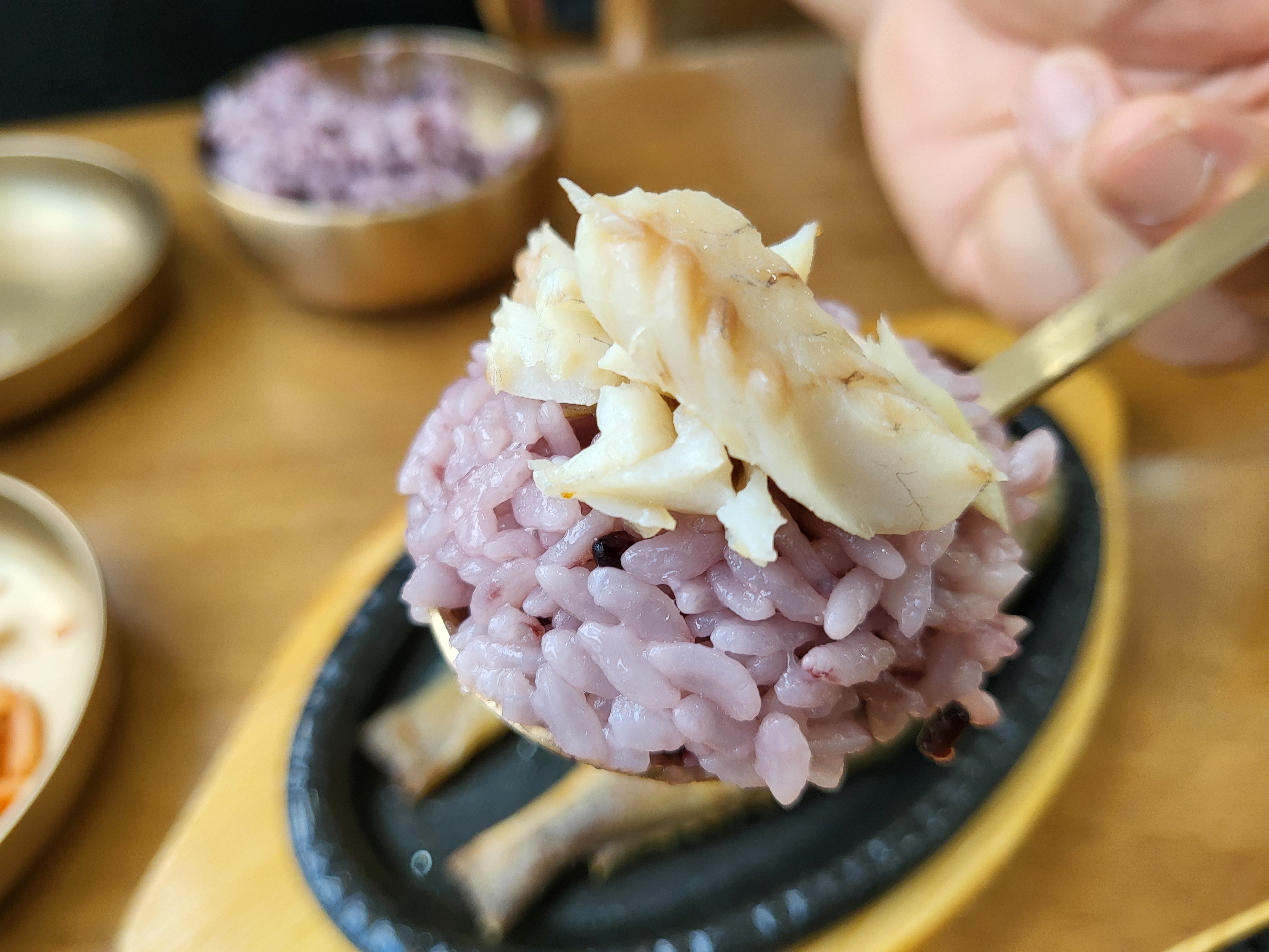 소쿠리밥상 - 굴비샷