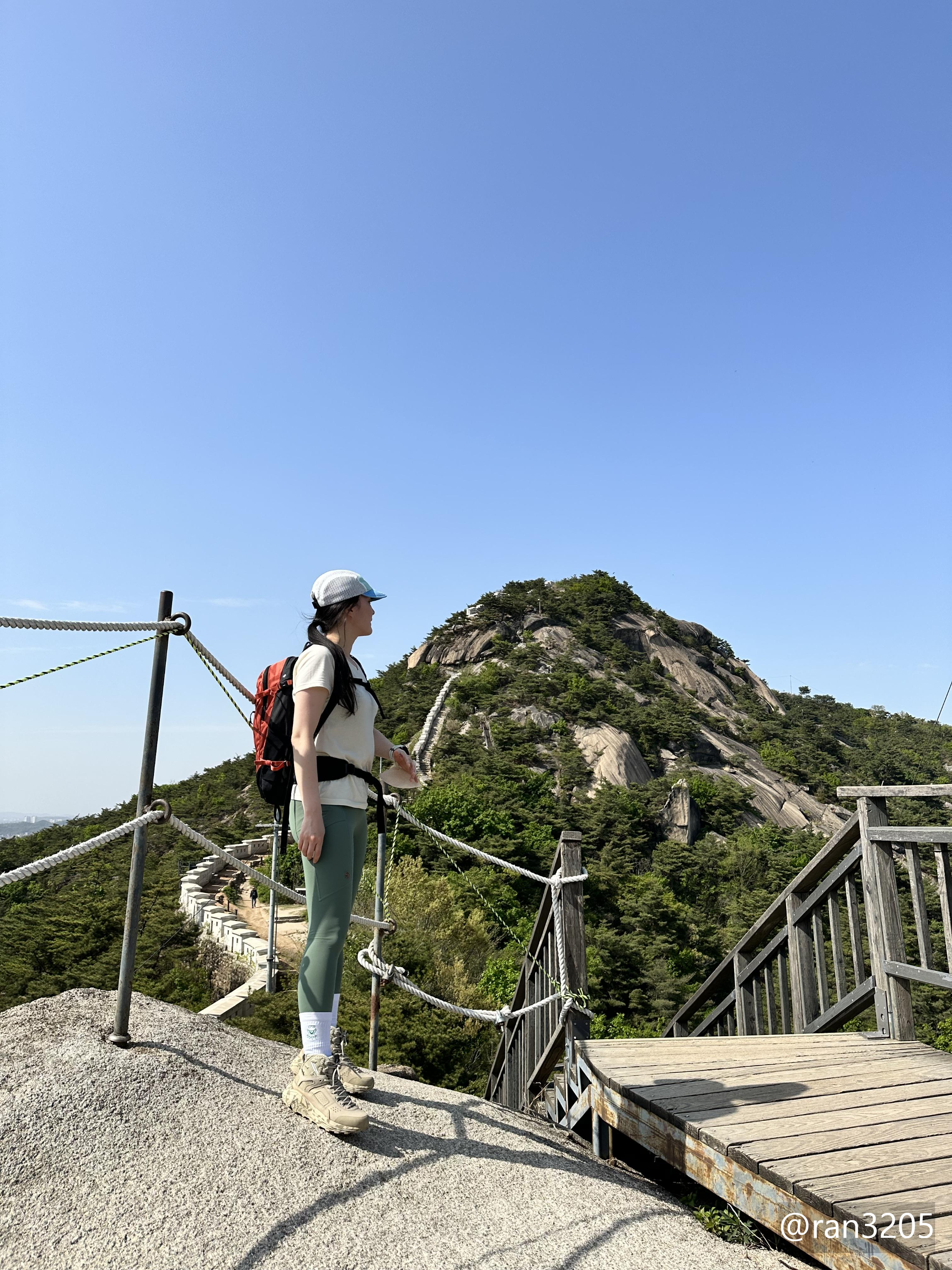 인왕산 범바위에서 나