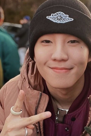 가수-비오
